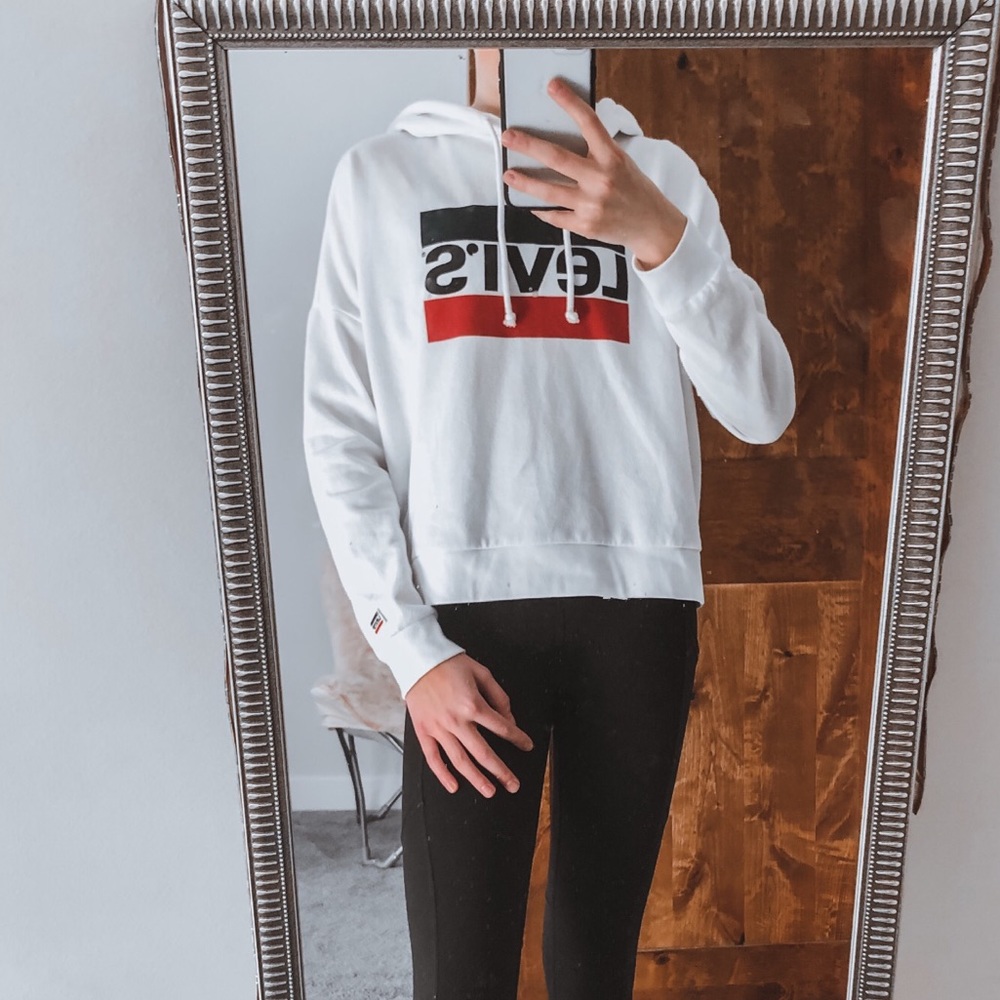 Levi sweatshirt